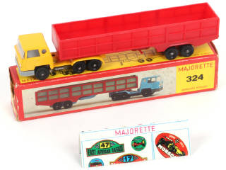 Lot 60 - MAJORETTE (FRANCE) (1)