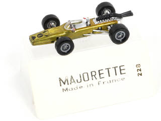 Lot 14 - MAJORETTE (FRANCE) (1)