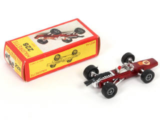 Lot 16 - MAJORETTE (FRANCE) (1)