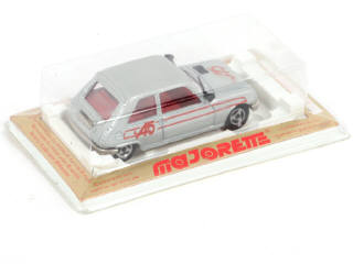 Lot 132 - MAJORETTE (FRANCE) (1)