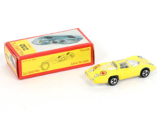 Lot 138 - MAJORETTE (FRANCE) (1)