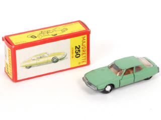 Lot 146 - MAJORETTE (FRANCE) (1)