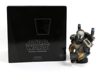 Lot 60 - GENTLE GIANT (CHINE) (1)