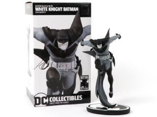 Lot 254 - DC COLLECTIBLES (CHINE) (1)