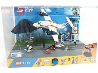 Lot 138 - LEGO (DANEMARK) (1)