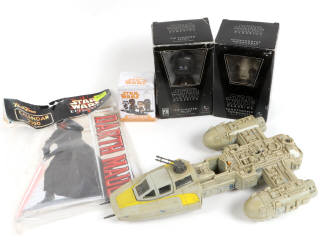 Lot 73 - GENTLE GIANT (CHINE) (5)