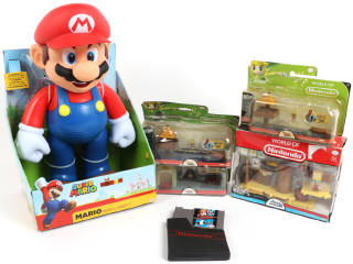 Lot 81 - JAKKS PACIFIC (USA) (6)