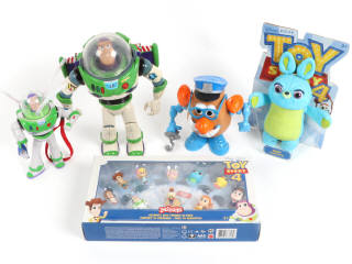 Lot 269 - MATTEL (USA) (5)