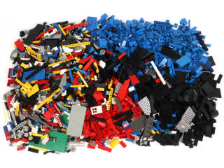 Lot 149 - LEGO (DANEMARK) (1)
