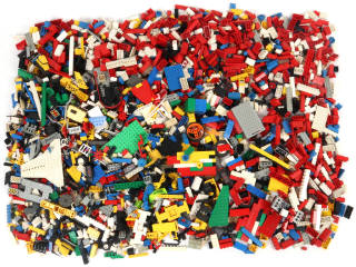 Lot 150 - LEGO (DANEMARK) (1)