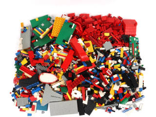 Lot 155 - LEGO (DANEMARK) (1)