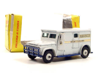 Lot 483 - DINKY TOYS GB (1)