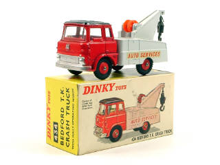 Lot 482 - DINKY TOYS GB (1)