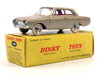 Lot 615 - DINKY TOYS (FRANCE) (1)