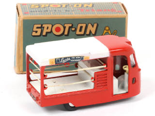 Lot 386 - SPOT-ON (GB) (1)