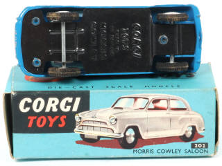 Lot 389 - CORGI TOYS (GB) (1)