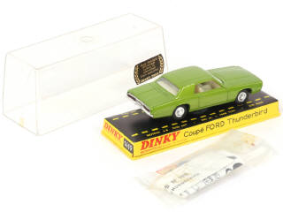 Lot 581 - DINKY TOYS (FRANCE) (1)