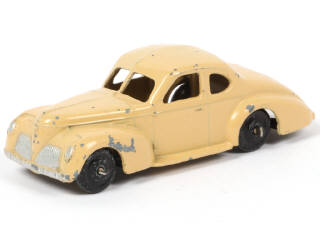 Lot 505 - DINKY TOYS (FRANCE) (1)