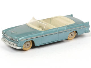 Lot 506 - DINKY TOYS (FRANCE) (1)