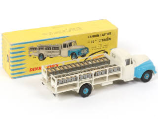 Lot 593 - DINKY TOYS (FRANCE) (1)