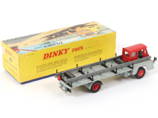 Lot 617 - DINKY TOYS (FRANCE) (1)