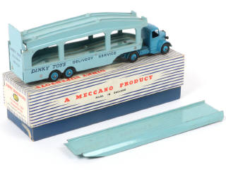 Lot 648 - DINKY TOYS (GB) (1)