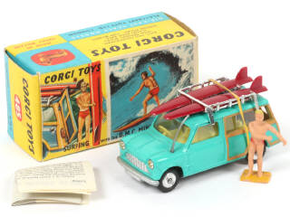 Lot 404 - CORGI TOYS (GB) (1)
