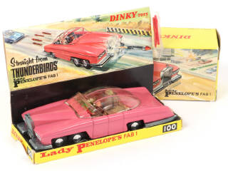 Lot 639 - DINKY TOYS (GB) (1)