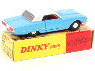 Lot 636 - DINKY TOYS (GB) (1)