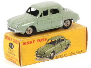 Lot 518 - DINKY TOYS (FRANCE) (1)