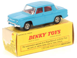 Lot 535 - DINKY TOYS (FRANCE) (1)