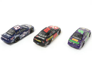 Lot 55 - DIVERS (3)