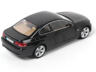 Lot 140 - KYOSHO (JAPON) (1)