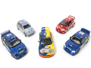 Lot 79 - DIVERS (5)