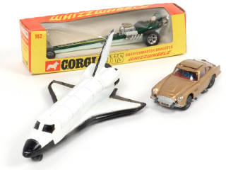 Lot 246 - CORGI TOYS (GB) (3)