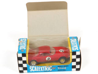 Lot 27 - SCALEXTRIC (FRANCE) (1)