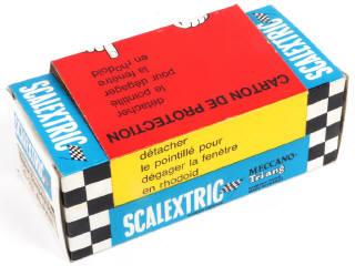 Lot 26 - SCALEXTRIC (FRANCE) (1)