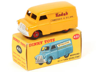 Lot 305 - DINKY TOYS (GB) (1)
