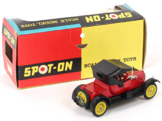 Lot 209 - SPOT-ON (GB) (1)