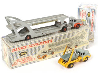 Lot 370 - DINKY TOYS (FRANCE) (2)