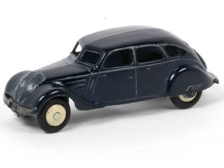 Lot 357 - DINKY TOYS (FRANCE) (1)