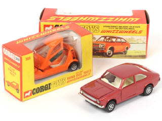 Lot 226 - CORGI TOYS (GB) (2)