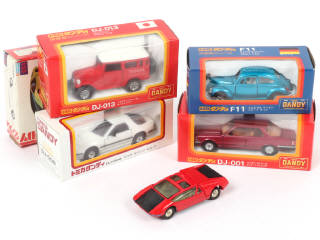 Lot 88 - TOMICA DANDY (JAPON) (5)