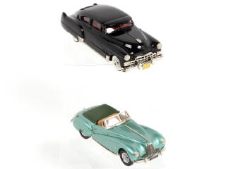 Lot 63 - DIVERS (GB) (2)