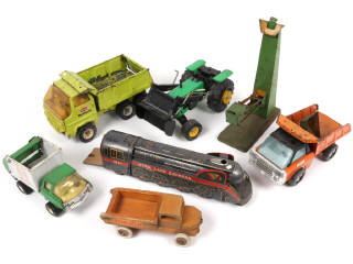 Lot 60 - DIVERS (7)