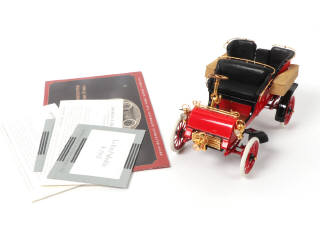 Lot 183 - FRANKLIN MINT (USA) (1)
