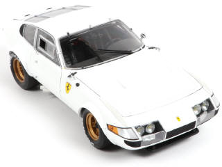 Lot 72 - KYOSHO (JAPON) (1)