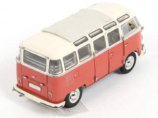 Lot 182 - FRANKLIN MINT (USA) (1)