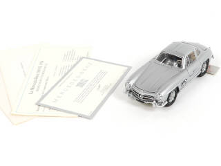 Lot 122 - FRANKLIN MINT (USA) (1)