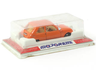 Lot 138 - MAJORETTE (FRANCE) (1)